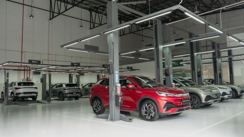 BYD Sisma Auto Glenmarie service bays