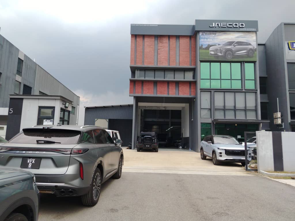 Jaecoo Kepong 3S centre exterior by Kluster Automobile
