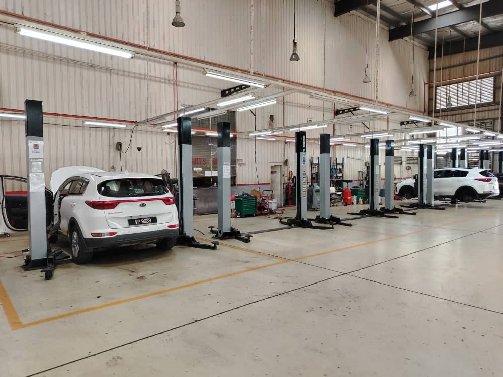Kia Raza Motor body and paint