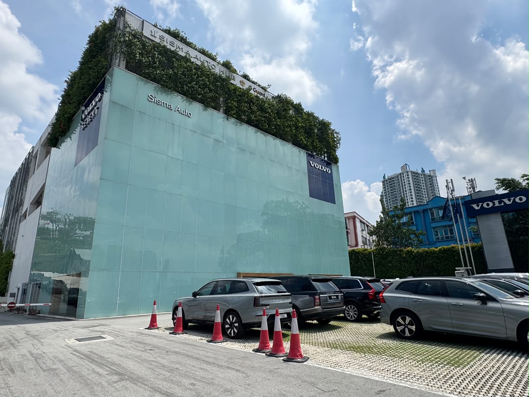 Sisma Auto Hub building, Sungai Besi