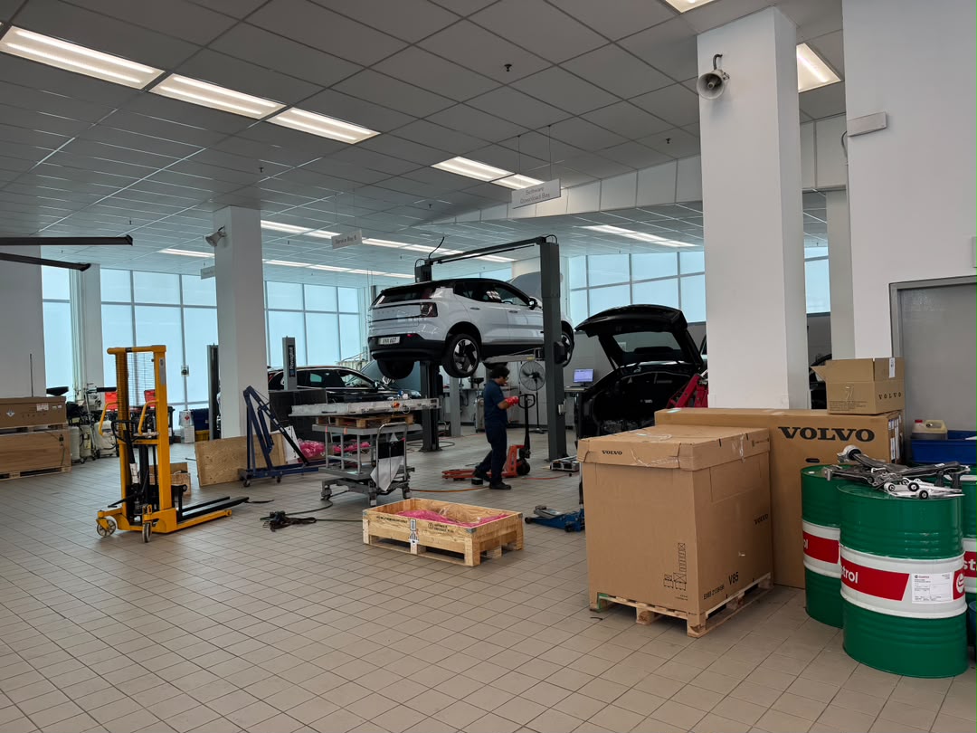 Volvo Sisma Auto Hub EV workshop bay